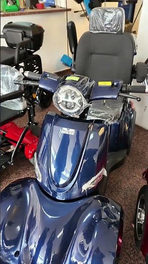 Volta Motor mobility scooters for seniors #voltamotor #mobilityscooter #scooter