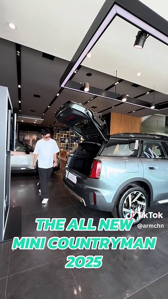 2025 MINI Countryman Review and Features
