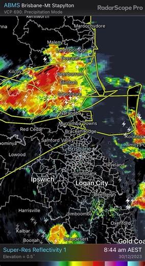 Current severe warned thunderstorms on radar around the southeast qld region. | Queensland Weather Watch | Facebook