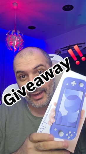‎AbdulHakam 🇧🇭 عبد الحكم‎ | ‎GIVEAWAYS ALERT: Nintendo Switch and Games! لا يفوتك اللايف على تطبيق سين! حمل التطبيق, فعل الجرس, تعال وسولف واستمتع وما تدري يمكن تفوز...‎ | Instagram