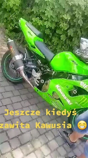 Exploring the Features of Kawasaki ZX9R Motorcycle