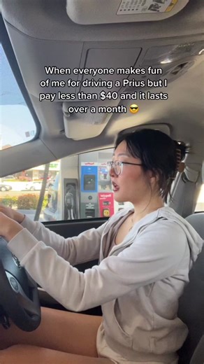 WHO WANTS A PRIUS NOW also bro the gas prices…. | prius