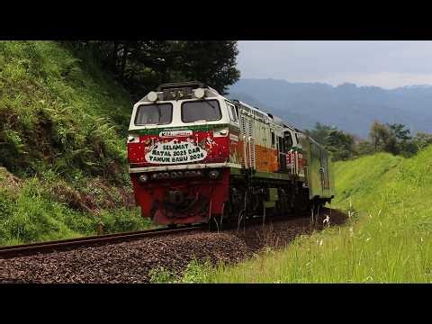 TOP BANGET 😍 RAMAINYA KERETA API DI JALUR PEDESAAN