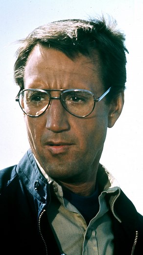 dun dun. 🎬 Jaws (1975) | Universal Pictures