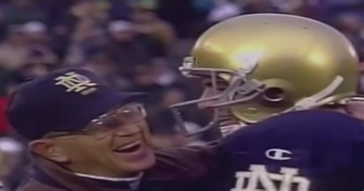 Hall of Fame Notre Dame football coach Lou Holtz dies
