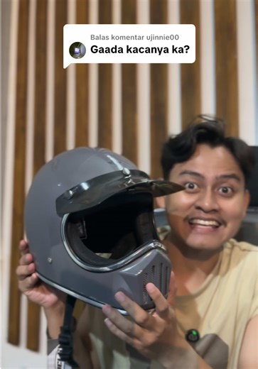 Membalas @ujinnie00 tapi lebih bagus gaada kacanya terus pake kacamata damage nya nambah poll hahaha