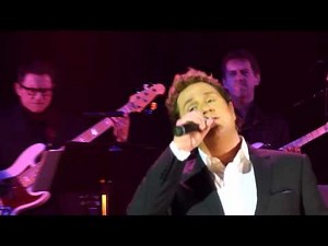 Michael Ball 'I Won't Let You Go' live Hammersmith Apollo 04.05.13 HD