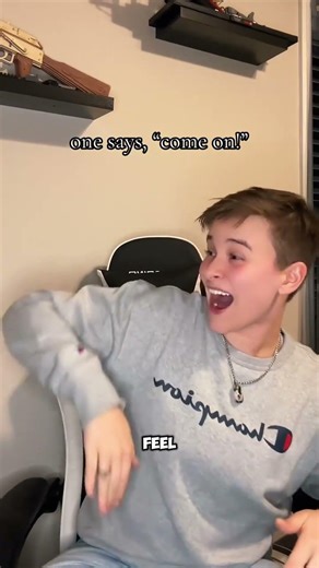 They followed the sign language trend to send a heartfelt message.