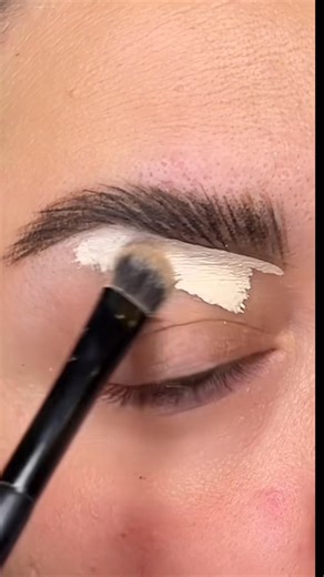 865K views · 3.7K reactions | Brow Tutorial ❤️ #EyebrowTutorial #BrowMakeup #FluffyBrows #PerfectBrows #BrowTransformation #BrowRoutine #BrowShaping #BrowGoals #MakeupForBrows #BrowTips | Lashes And Losing | Facebook