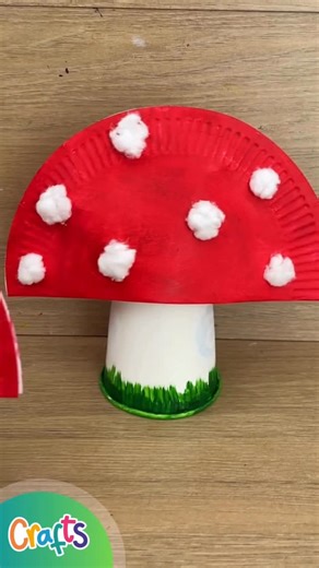 Twinkl Plus on Instagram: "🍂 This craft is toad-ally magical 🍄 Our Paper Plate Mushroom Craft is the perfect way to bring a sprinkle of woodland wonder to craft time! With a paper plate, a splash of paint, and some fluffy cotton spots, little crafters can grow their very own toadstool treasure 🌳🎨 Perfect for autumn afternoons, forest school fun, or rainy-day play, this craft is sure to be un-fungi-gettable! 😉🍄 👉 Click the link in our bio to start crafting your fairy-tale fungi today! 👈 #