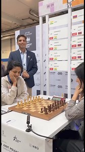 The CEO of Tech Mahindra Global Chess League, Sameer Pathak, made the ceremonial first move today at the beginning of round 6 of the 45th FIDE Women’s #ChessOlympiad in the game between Harika Dronavalli (🇮🇳 India) and Lilit Mkrtchian (🇦🇲 Armenia).♟️ 👀 Watch the live broadcast 👇 🔗 https://www.youtube.com/live/2xk2piZIGZE | FIDE - International Chess Federation