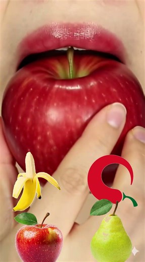 Can you hear that CRUNCH? 🍗🎧 #Shorts #Eating_Food