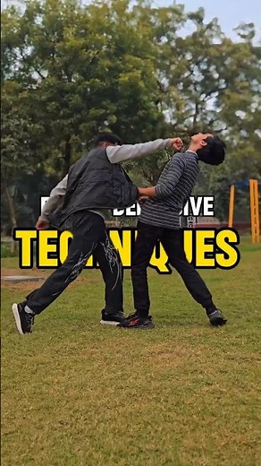 How to defend a powerful punch 👊 #martialarts #boxing #mma #ytshorts #shorts