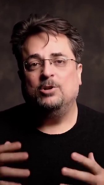 Exposure Simulation: what is it and when should you use it? Check out David Bergman's new AdoramaTV video here to get the whole breakdown: https://www.youtube.com/watch?v=cLmCmcgXADw . . . #adorama #createnomatterwhat #canon #shotoncanon #askdavidbergman #phototips #photographytips #photography101 #camerahelp #photographers #photographyexposure #cameragear #cameratips #camera101 | Adorama