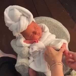 887K views · 43K reactions | Newborn babies' photoshoot will melt your heart 殺  | Nature Life | Facebook