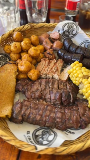 EL CARNERO Restaurante Bar on Instagram: "Revolucionamos los asados en la ciudad Vive la experiencia EL CARNERO Conoce nuestras nuevas instalaciones ABRIMOS TODOS LOS DÍAS Almuerzos y Cenas El Carnero Estamos en Km 6 Vía La Calera, costado izquierdo, antes del peaje. Horarios 🔴LUNES 12 pm - 8 pm 🔴MARTES - MIÉRCOLES - JUEVES - VIERNES 12 pm - 10 pm 🔴SÁBADO 11 am - 10 pm 🔴DOMINGOS Y FESTIVOS 11 am - 8 pm Si nos visitas después de las 5 pm, debes realizar tu reserva al WhatsApp 302 2103406"