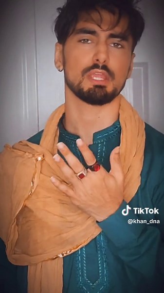 your song request darling @Mukhlisa✨ happy independence day india. hum logon ko samajh sako toh samjho dilbar jaani #shahrukhkhan #srk #bollywood