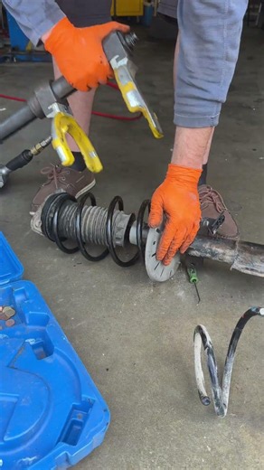 How to replace a broken Spring