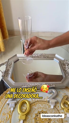 Centro de mesa hermoso para año nuevo #añonuevo #centrodemesa #creatorsearchinsights #creatorsearchinsight