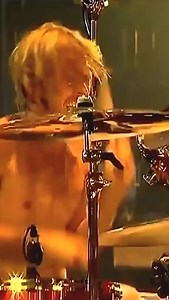 5.8K reactions · 344 shares |  ROCK NA VEIA! Quando Joan Jett sobe...