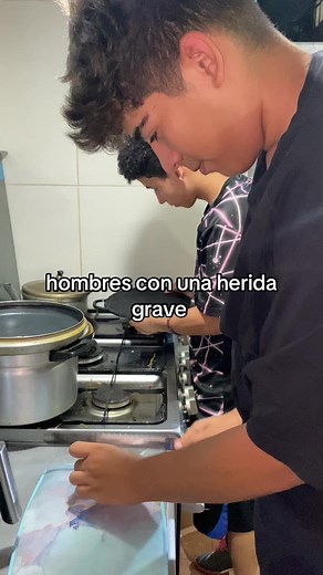 like si eres asi @Daniel @De la rosa 🌹 @Elías #fypシ゚ #humor #paratii