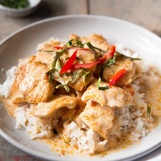 Choo Chee Chicken Curry Recipe (Thai)