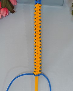 1.5M views · 9.3K reactions | Middle Braided Macrame Bracelet #MacrameBracelet #handmadebracelet #diybracelet | Arts&Crafts | Facebook