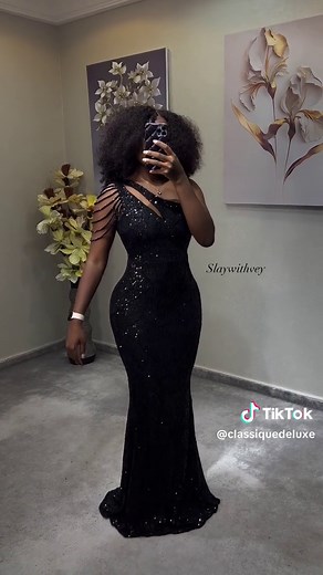 Stylish Date Night Dinner Outfit Ideas 2024