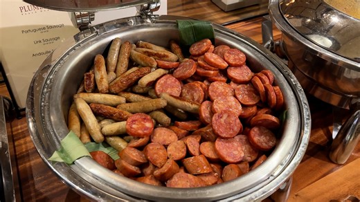 In today's video, I'm indulging in the exquisite Hawaiian Steak and Seafood Breakfast Buffet. Get ready to feast your eyes (and taste buds) on a lavish spread of the freshest seafood, succulent steaks, and an array of Hawaiian specialties. #HawaiianCuisine #BreakfastBuffet #SteakAndSeafood #HonoluluFoodies #KahalaExperience #GourmetJourney #TropicalFeast #HawaiiTravel #CulinaryDelights Location: Kahala Hotel in Honolulu, Hawaii | Strictly Dumpling