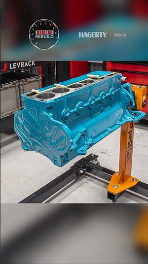 Engine prep and paint - MOPAR Slant 6 #timelapse #stopmotion #enginerebuild #redlinerebuild