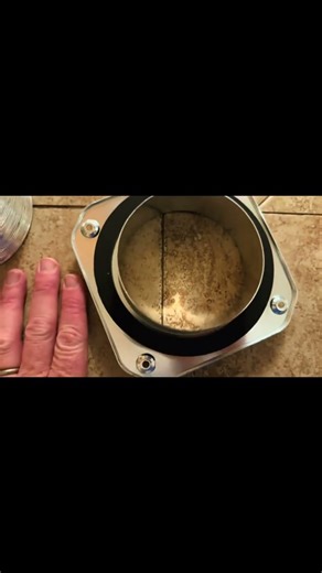 Magnetic dryer vent coupler that snaps together instantly for a tight, secure seal