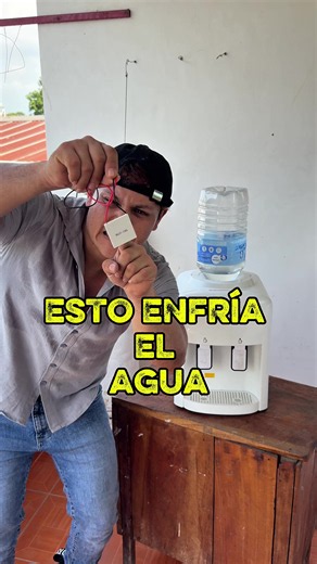 Esto enfría el agua #tips #fyp #viral #tecnitips #parati | water freezing