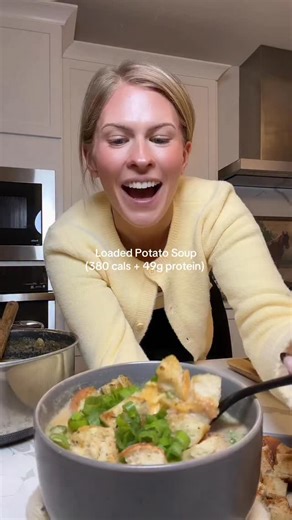 Loaded Potato Soup 🥕🥔 (380 cals 49g protein) This recipe makes (6) 3 cup servings of soup: -1.5lbs diced ham -3 stalks of celery, chopped. -2 large carrots, chopped. -1 onion, chopped. -5 Yukon Gold potatoes, chopped. -16oz low fat cottage cheese -32oz chicken bone broth -1/2c dry Protein Idahoan mashed potatoes -3c ultrafiltered milk -season generously with garlic powder, Italian seasoning, salt and pepper. For the croutons: -1 stale baguette -2 tbsp olive oil -season with garlic powder, salt