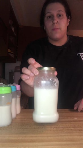 Mondays pumps✨ (my son got his 12 month shots last Friday and I swear he’s been so fussy and somehow triple attached to me) #fyp #breastmilk #pumpingmom #exclusivelypumping #pumpandpour