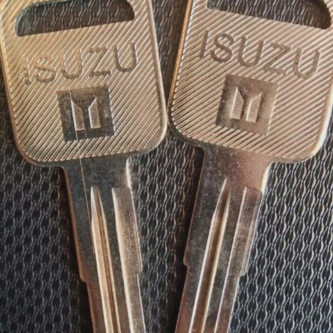 Blank Car Key for Isuzu Pickup TF TFR Trooper Rodeo Amigo Stylus Holden – Replacement Key Set Uncut Automotive Key - Etsy Canada