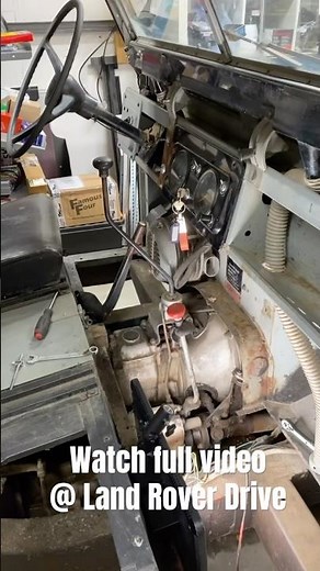 Land Rover Series 2A Clutch Master and Slave System Diagnose & Fix #landroverdrive #serieslandrover