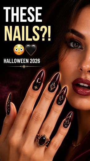 Luxury Halloween Nails 🎃🖤 | Spooky Nail Art Trend 2026 #Shorts