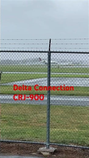 Delta Connection CRJ-900