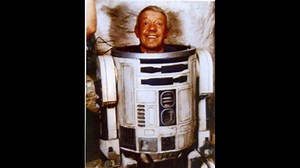 Kenny Baker, who played R2-D2 in 'Star Wars,' dead at 81