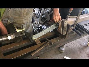 PKW ANHÄNGERACHSE EINPRESSEN / ERNEUERN