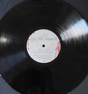 L.F.T. - Electric Vampire