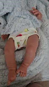 box opening for partial Reborn by Tori's Reborn Dolls