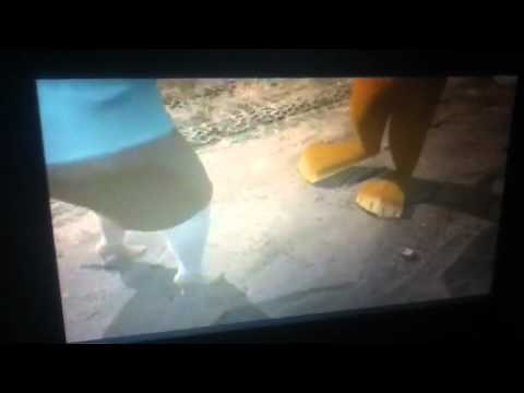 Madagascar 2 Old lady fight scene