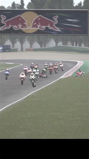 momen rossi berguling guling di aspal