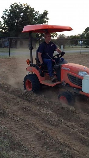 Kubota BX2370 using Subsoiler