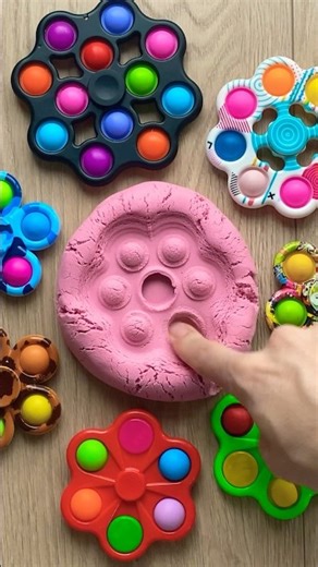 Kinetic Sand Popit Fidgets! 🎉🎲🤩 #satisfying #funny #asmr #squishy #shorts