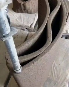 Printing a curved concrete wall with a 3D printer. #civilengineering #theconstructor #construction #civil #engineering #civilengineeringworld #civilengineer #engineer #engineers #building #civilconstruction #constructionlife #engineeringlife #constructionworker | The Constructor - Civil Engineering Home