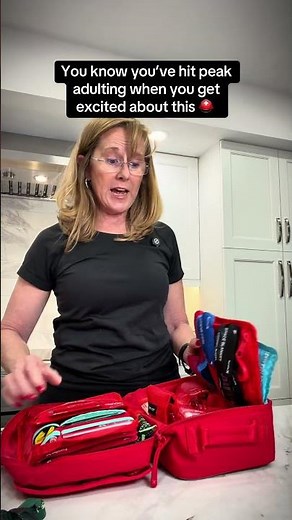 When serious injuries happen, Large Pro Kit equips responders with pro-level supplies to act fast