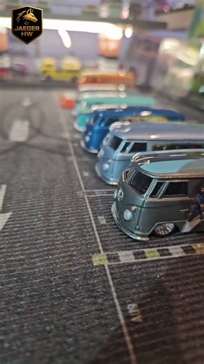 Hot Wheels Volkswagen T1 Panel Bus "The Beatles" Unboxing - Come Together #hotwheels #thebeatles #vw