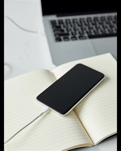  LINE 用起來卡卡的？教你快速重新設定 傳訊慢、聊天室卡住、滑一滑就延遲？ 其實很多時候不是手機壞掉， 只是 LINE...